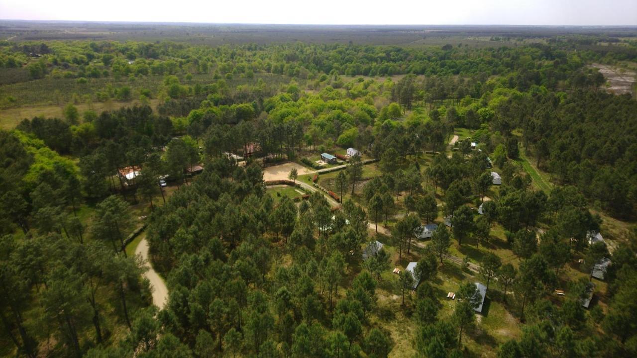 Les Palafitos Hotel Luglon Luaran gambar