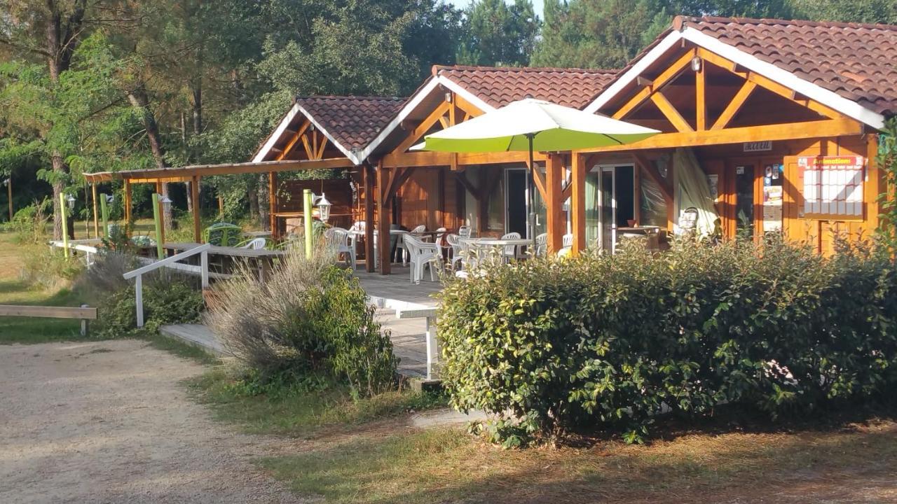 Les Palafitos Hotel Luglon Luaran gambar